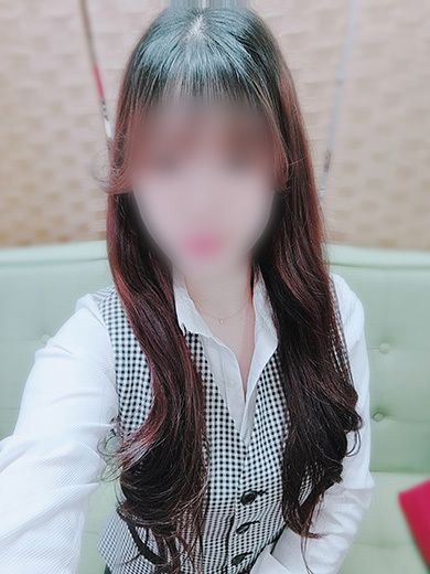 小鳩つむぎ（新人研修対象！）