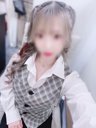 花咲あみる(新人研修対象!)