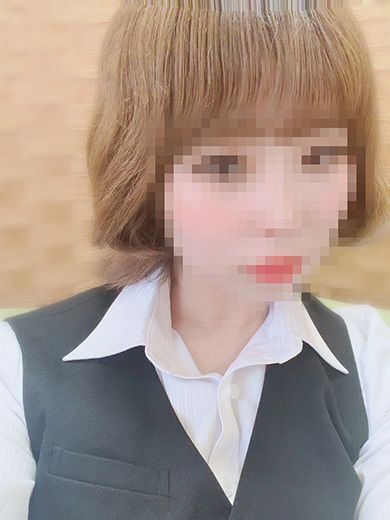 葉山ゆりな（新人研修対象！）