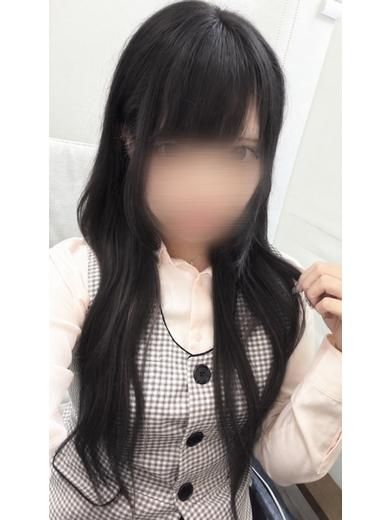 浅野ゆきね（新人研修対象！）