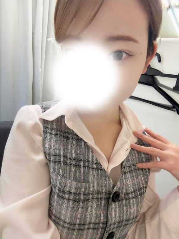 生見ゆの（新人研修対象！）