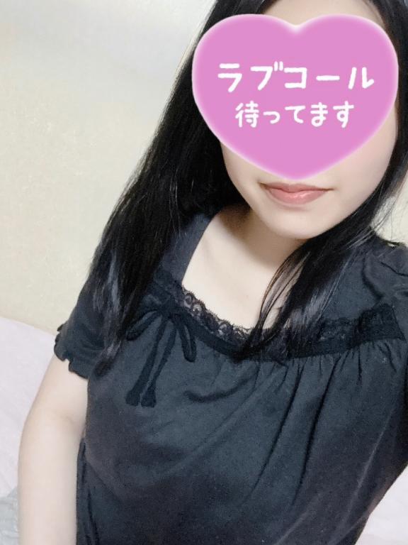 鏡えむ（新人研修対象！）