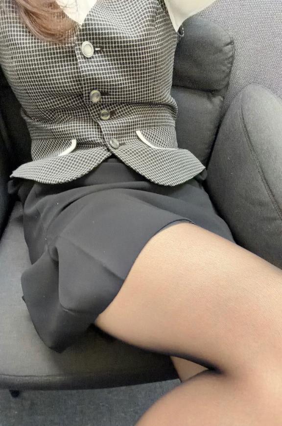 桃瀬こはく（新人研修対象！）