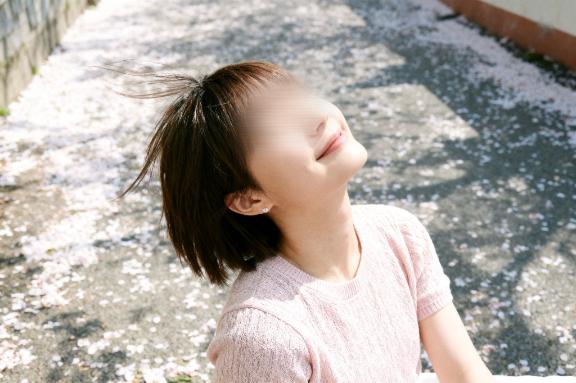 新堂まゆみ