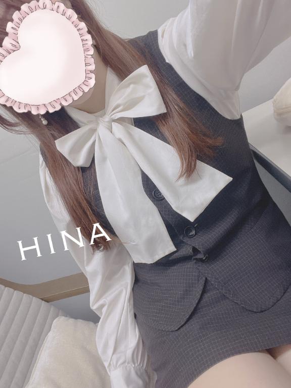 水梨ひな