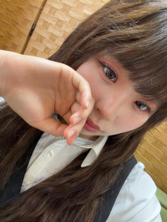葉山ゆりな
