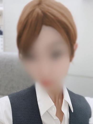 如月ここ（新人研修対象！）